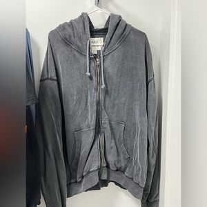 BDG charcoal zip up. Size:XL. Worn once